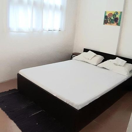 Angel And Marie'S Acroom For 1-2Pax ซานฮวน ภายนอก รูปภาพ