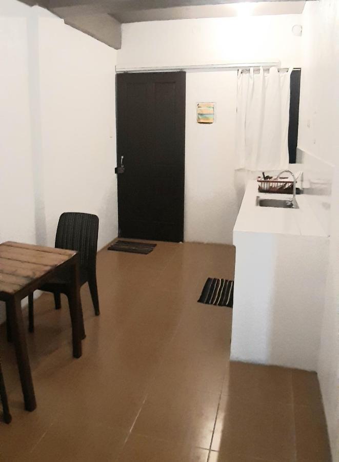Angel And Marie'S Acroom For 1-2Pax ซานฮวน ภายนอก รูปภาพ